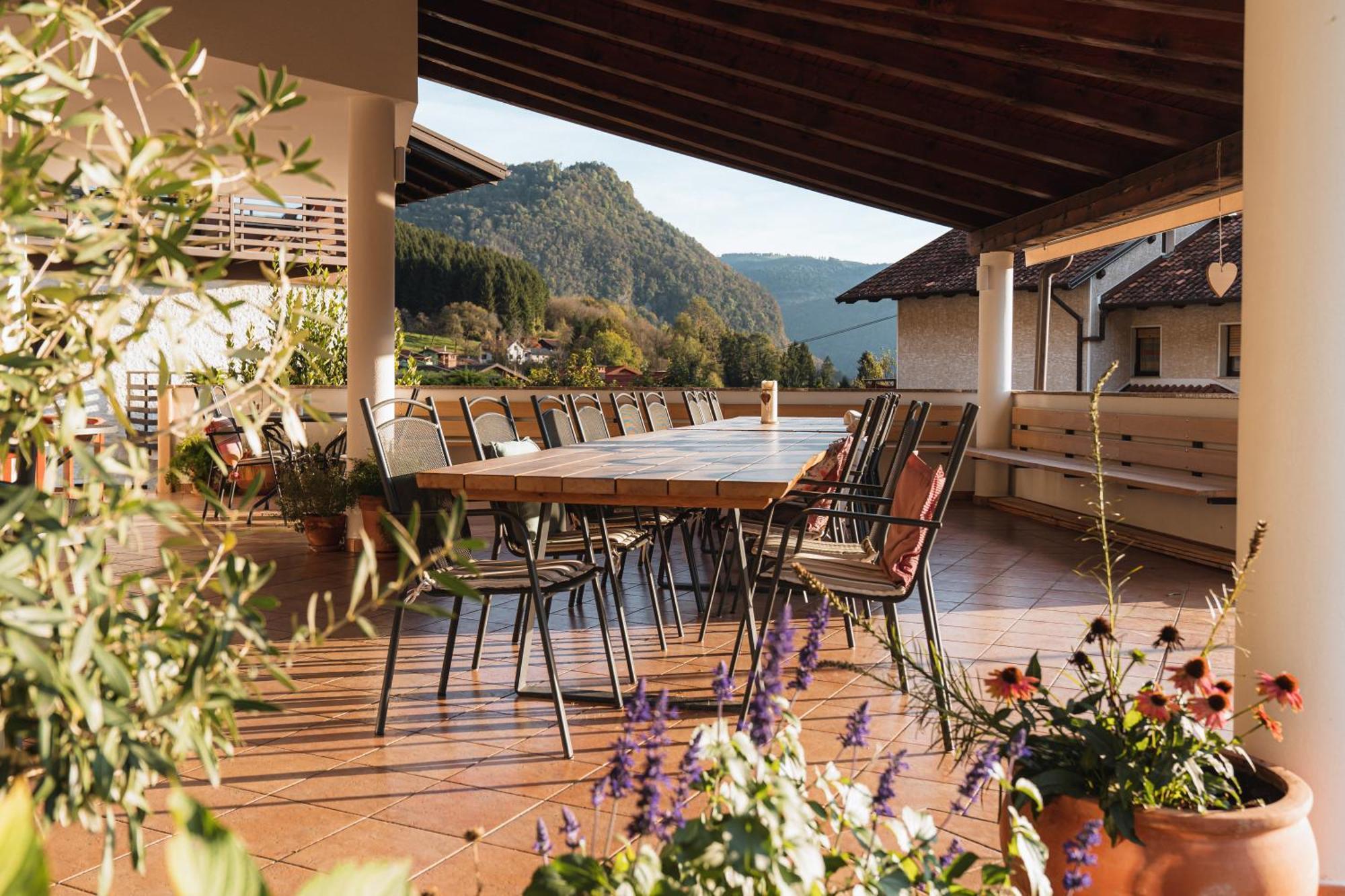 Hotel Penzion Kobala Tolmin Bagian luar foto